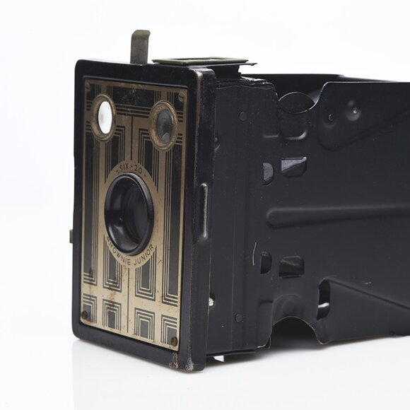 Vintage Kodak Brownie Box Camera Junior Six-20 - Picture 4 of 6